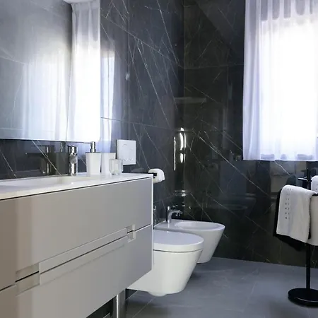 Alena In - Haus Fuer 8 Personen ヴィラ