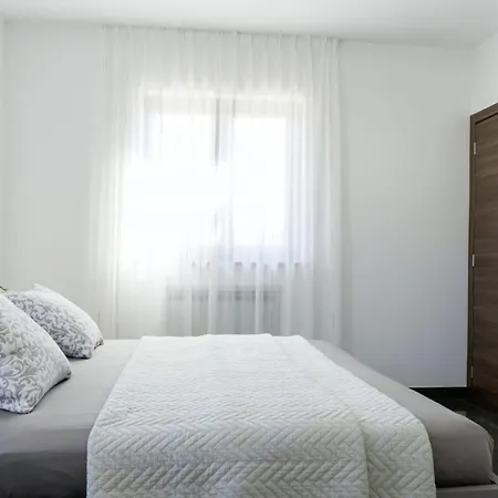 Villa Alena In - Haus Fuer 8 Personen *